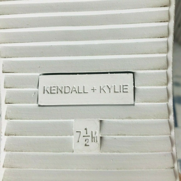 Kendall + Kylie Duke Platform Patent Leather 7.5 M - Picture 7 of 8